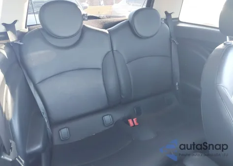 2011 Mini Cooper S z USA, uszkodzony, nr VIN WMWSV3C57BTY10372